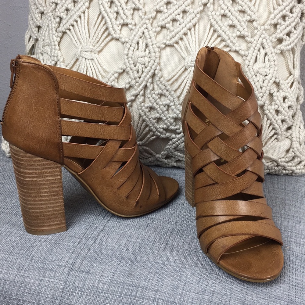 Altar’d State high heel shoes